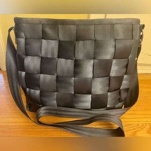 Vintage 2000s Seatbelt bag navy blue crossbody